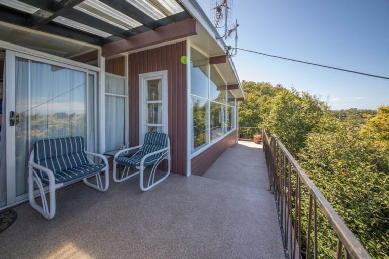 Photo of property in 1 Broadhead Avenue, Tawhero, Whanganui, 4501