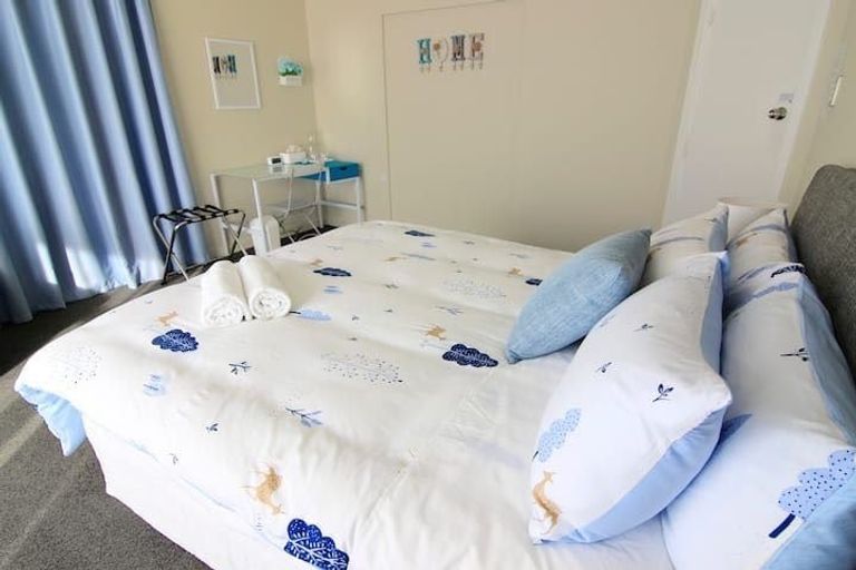 Photo of property in 2/66 Burke Street, Addington, Christchurch, 8024