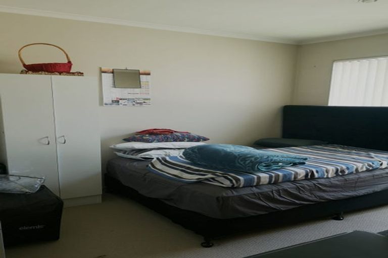 Photo of property in 41 Speyside Crescent, Flat Bush, Auckland, 2016