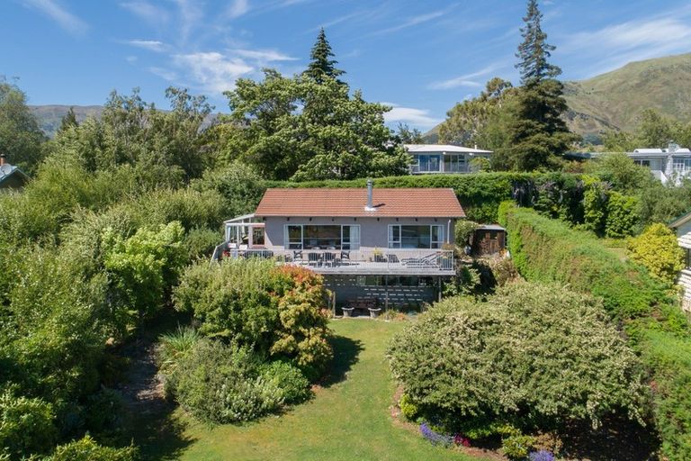 Photo of property in 7 Kennedy Crescent, Wanaka, 9305