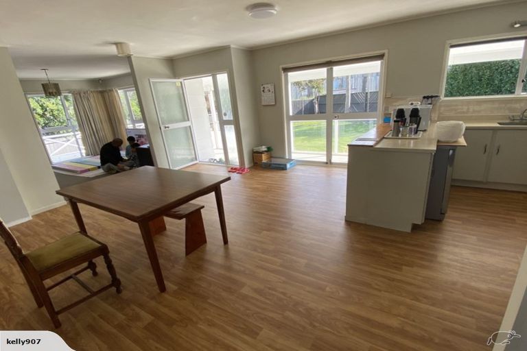 Photo of property in 204 Panama Road, Mount Wellington, Auckland, 1062