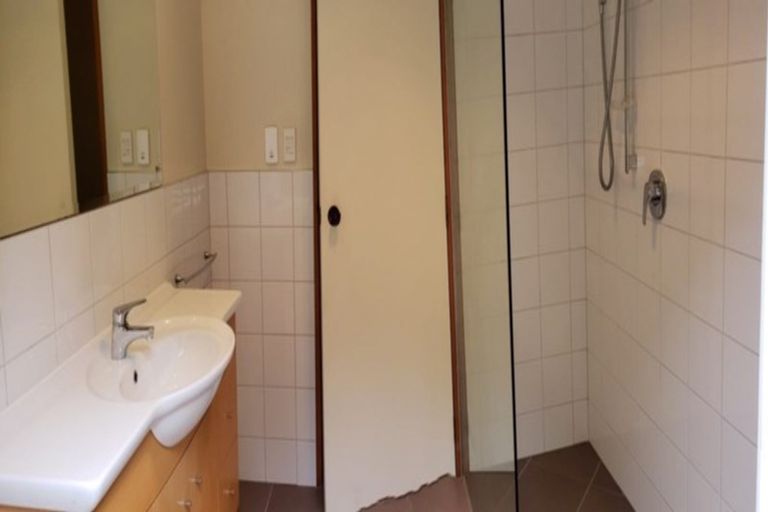 Photo of property in 32 Stanton Crescent, Karoro, Greymouth, 7805