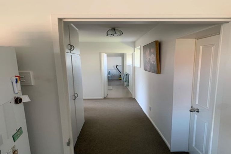 Photo of property in 1/25 Prestons Road, Redwood, Christchurch, 8051