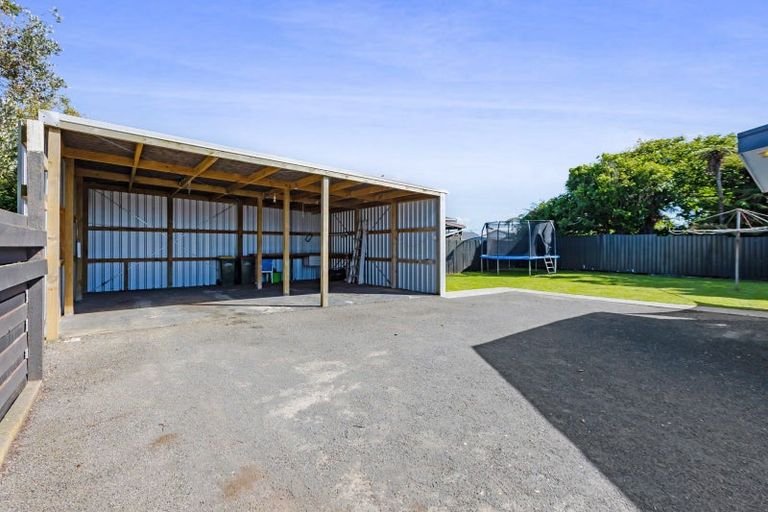 Photo of property in 59 Camberwell Road, Hawera, 4610
