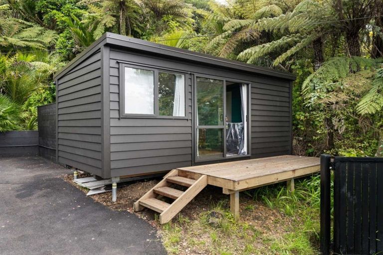 Photo of property in 3 Huia Road, Titirangi, Auckland, 0604