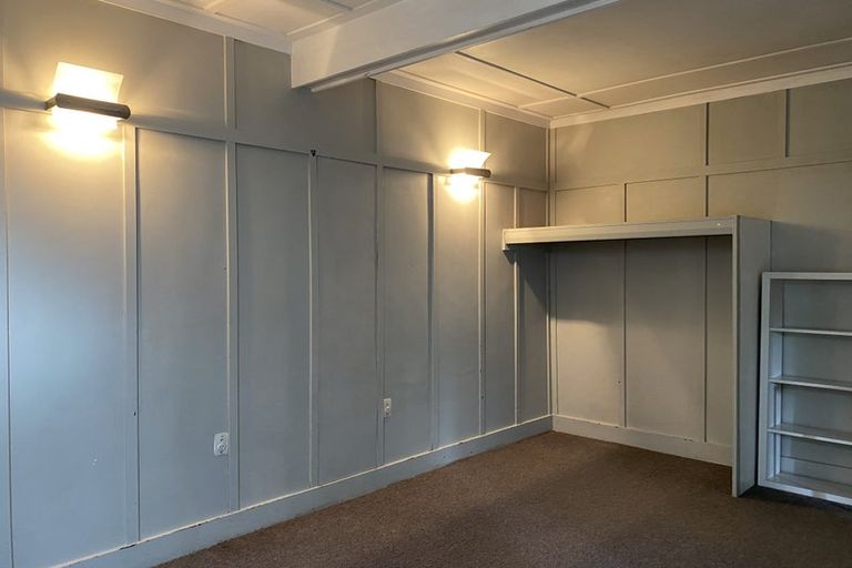 Photo of property in 18 Shoal Bay Road, Devonport, Auckland, 0624