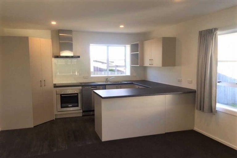 Photo of property in 32 Arthur Street, Upper Riccarton, Christchurch, 8041