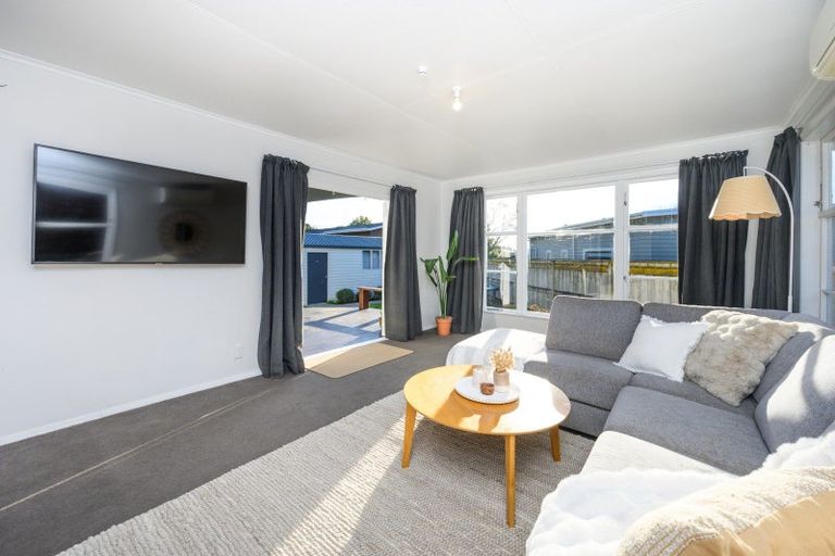 Photo of property in 15b Lifford Place, Awapuni, Palmerston North, 4412