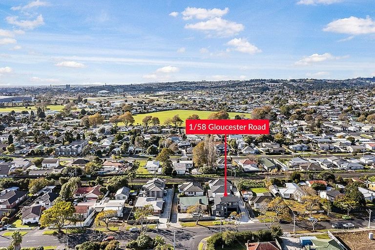 Photo of property in 58a Gloucester Road, Manurewa, Auckland, 2102