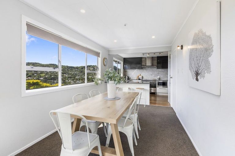 Photo of property in 58 Winston Street, Crofton Downs, Wellington, 6035