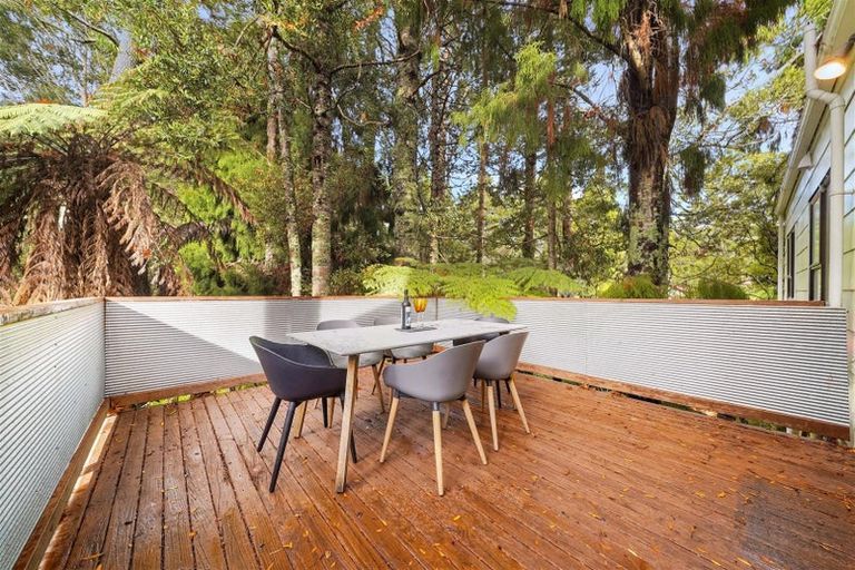 Photo of property in 94a Konini Road, Titirangi, Auckland, 0604