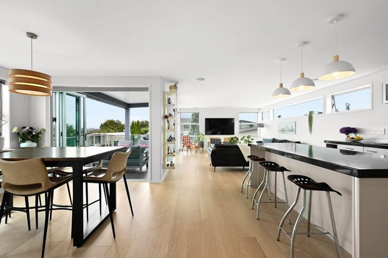 Photo of property in 66 Rototuna Road, Rototuna, Hamilton, 3210