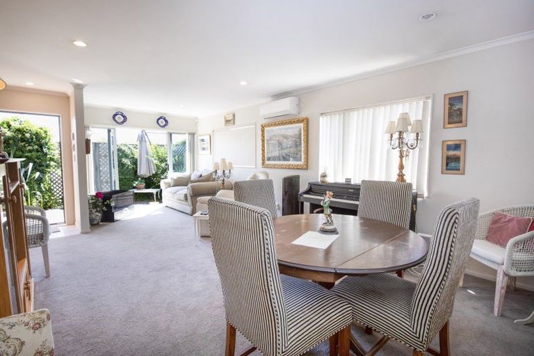 Photo of property in Parkvale Estate, 40/1232 Howard Street, Parkvale, Hastings, 4122