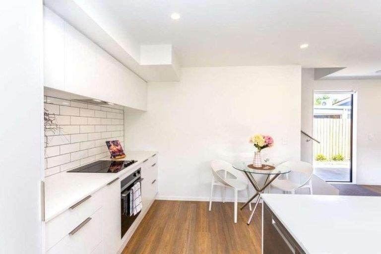 Photo of property in 167b Geraldine Street, Edgeware, Christchurch, 8013