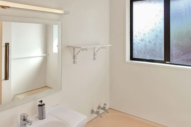 Photo of property in 1/2 Kirk Road, Templeton, Christchurch, 8042