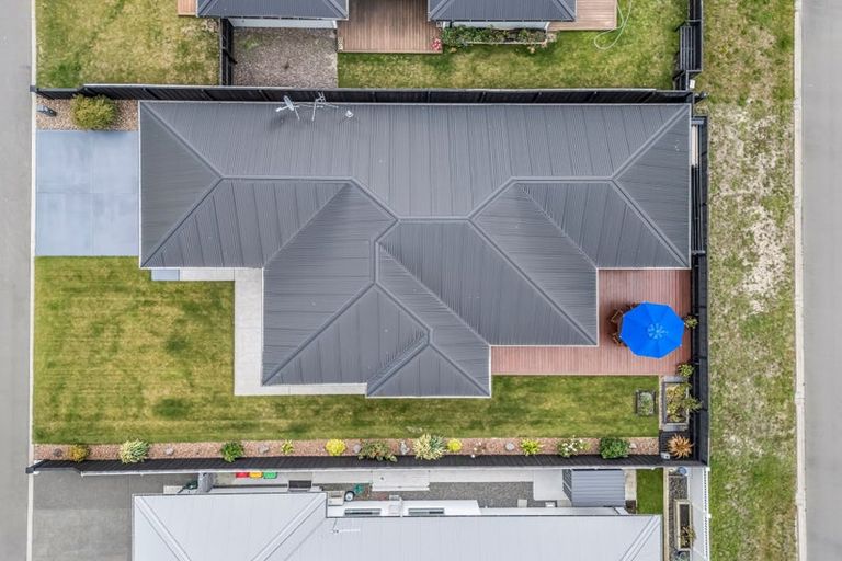 Photo of property in 4 Hapua Lane, Pegasus, 7612