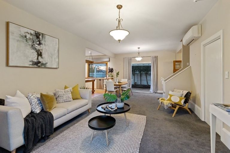 Photo of property in 32 Bowenvale Avenue, Cashmere, Christchurch, 8022