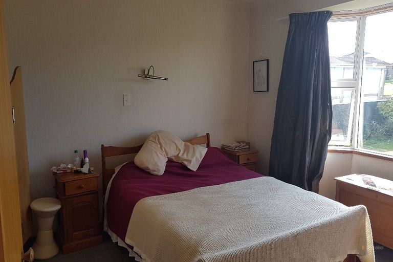 Photo of property in 19 Timaru Road, Waimate, 7924