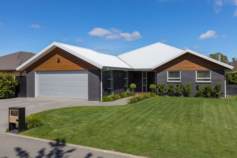 Photo of property in 206 Taylor Pass Road, Witherlea, Blenheim, 7201