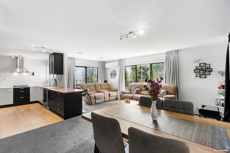 Photo of property in 4 Wesleydale Place, Papakura, 2110