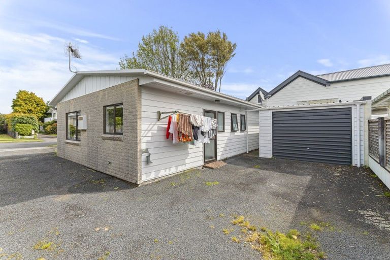 Photo of property in 5/1 Hawea Street, Merrilands, New Plymouth, 4312