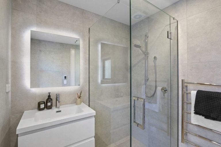 Photo of property in 1/18 Cornwall Street, St Albans, Christchurch, 8014