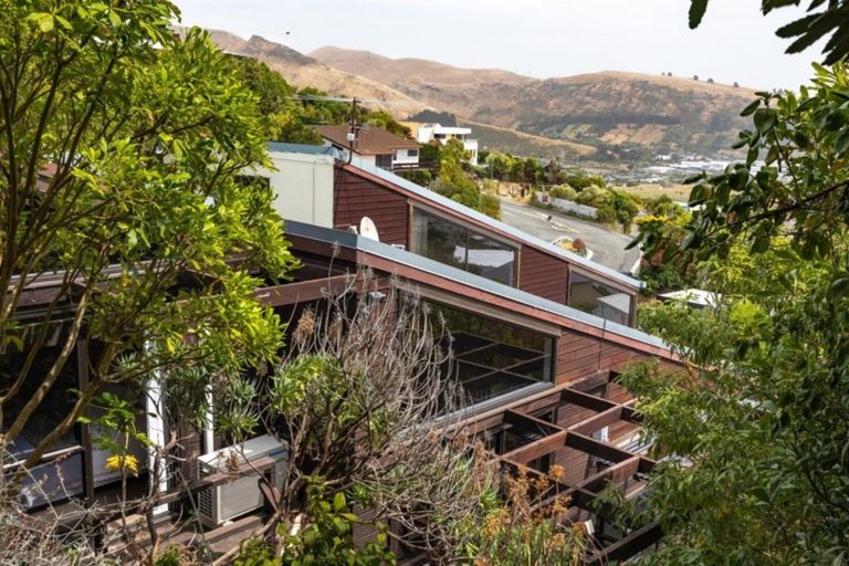 Photo of property in 95 Cannon Hill Crescent, Mount Pleasant, Christchurch, 8081