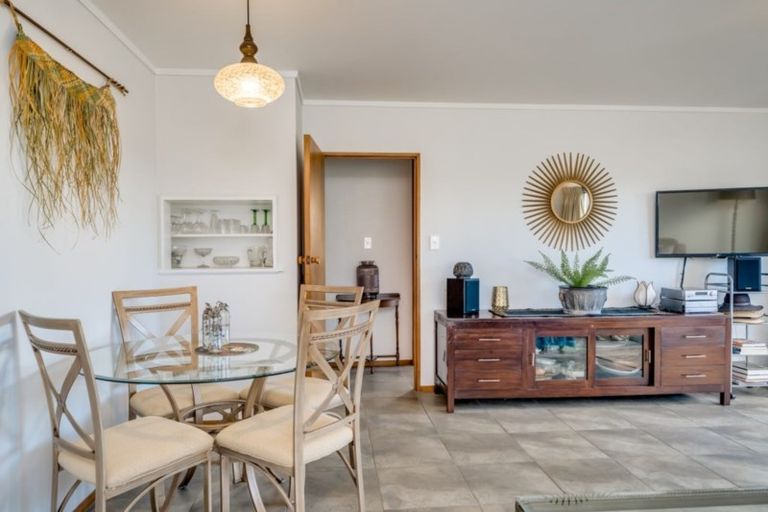 Photo of property in 6/1004 Papamoa Beach Road, Papamoa Beach, Papamoa, 3118