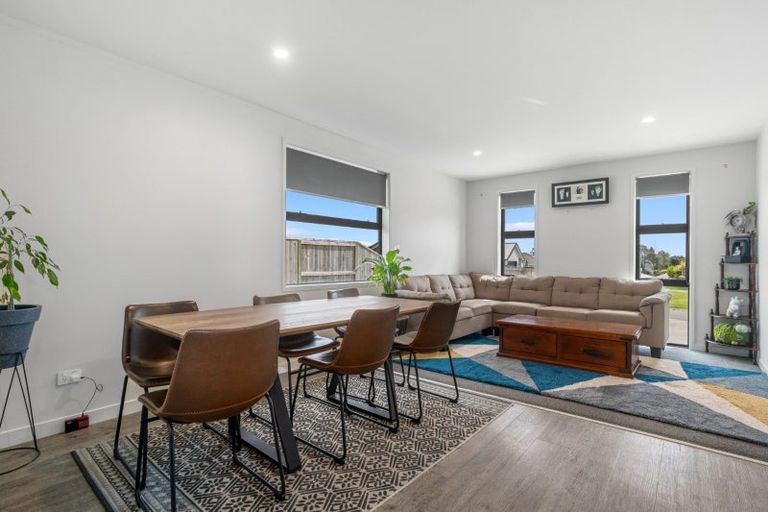 Photo of property in 77 Ruba Way, Ohauiti, Tauranga, 3112