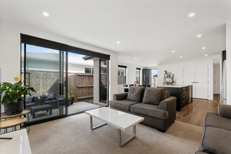 Photo of property in 11 Maara Close, Papamoa Beach, Papamoa, 3118