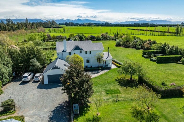 Photo of property in 864 Clintons Road, Charing Cross, Christchurch, 7671