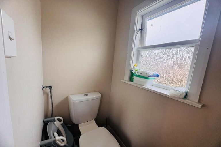 Photo of property in 2/18 Eldon Grove, Taita, Lower Hutt, 5019