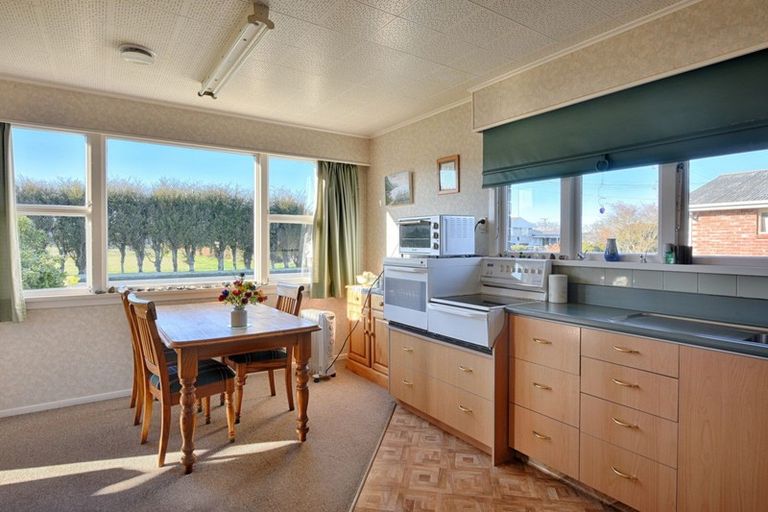 Photo of property in 14 Frank Street, Gore, 9710