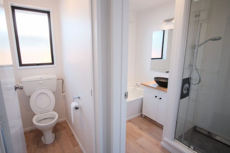 Photo of property in 8 Mervyn Drive, Avondale, Christchurch, 8061