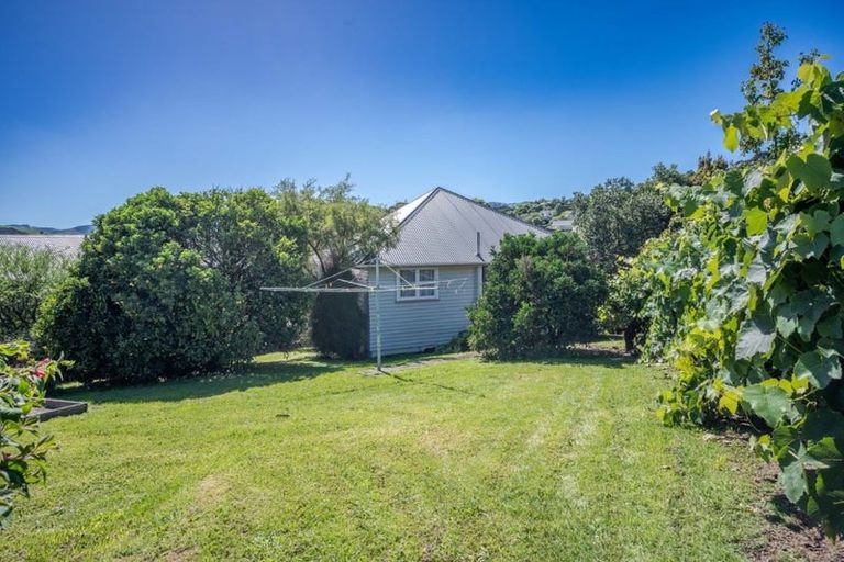 Photo of property in 24 Selwyn Avenue, Akaroa, 7520