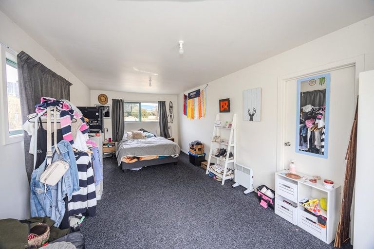 Photo of property in 63 Durham Street, Hampden, 9410