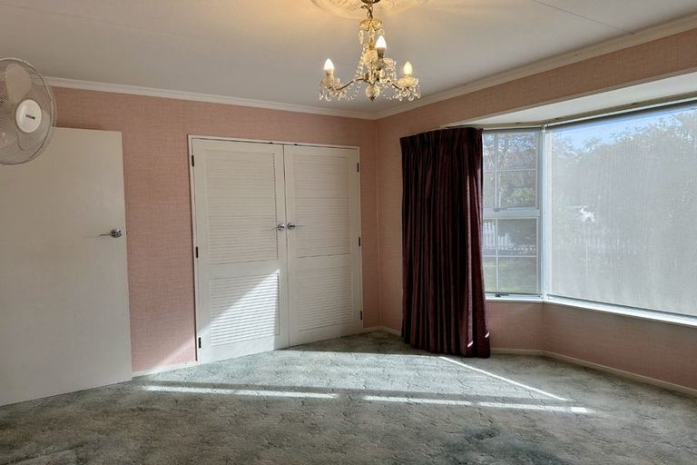 Photo of property in 58 Rhodes Drive, Kelvin Grove, Palmerston North, 4414