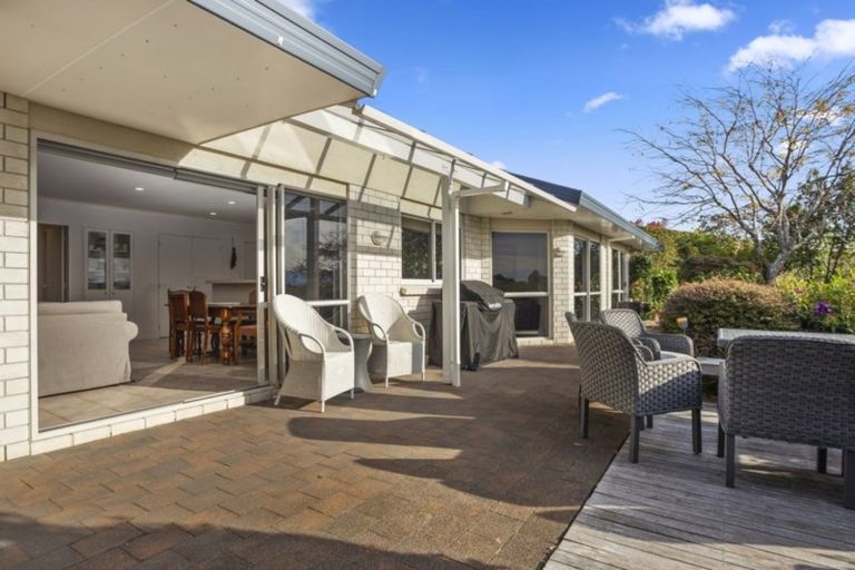 Photo of property in 191a Omokoroa Road, Omokoroa, 3114