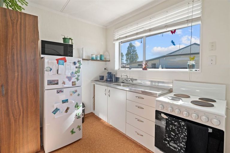 Photo of property in 12 Rutherford Street, Woolston, Christchurch, 8023