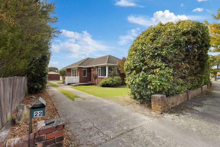 Photo of property in 22 Mappleton Avenue, Burnside, Christchurch, 8053