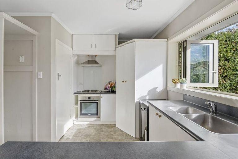 Photo of property in 17 Grimseys Road, Redwood, Christchurch, 8051
