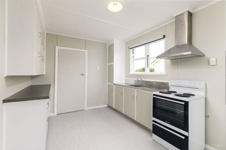 Photo of property in 18 Point Bush Road, Waimate, 7924