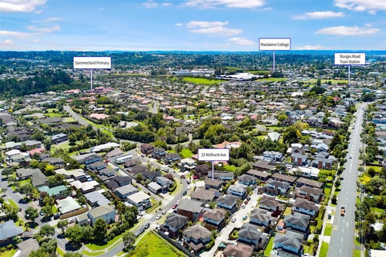 Photo of property in 23 Midhurst Avenue, Henderson, Auckland, 0612