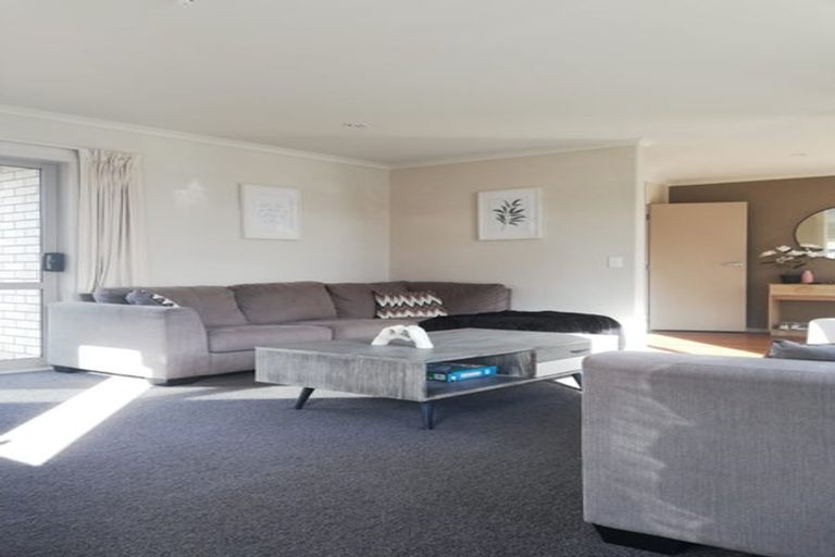 Photo of property in 14 Hector Drive, Rototuna North, Hamilton, 3210