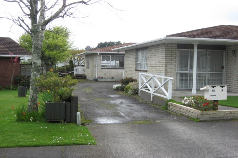 Photo of property in 4 Nursery Place, Westown, New Plymouth, 4310