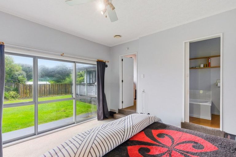 Photo of property in 27 Clunie Avenue, Raumati South, Paraparaumu, 5032