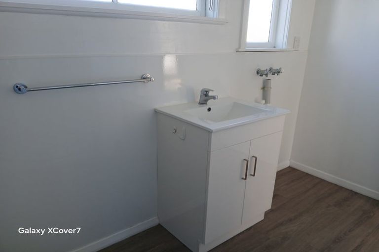 Photo of property in 2/62 Cuba Street, Petone, Lower Hutt, 5012