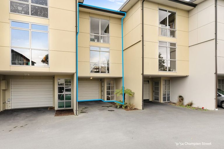 Photo of property in 9/54 Champion Street, Edgeware, Christchurch, 8013
