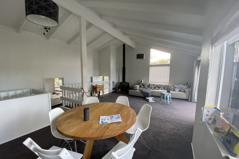 Photo of property in 25 Montclair Rise, Browns Bay, Auckland, 0630