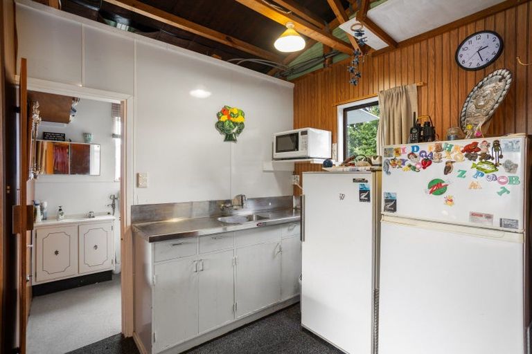 Photo of property in 10 Endeavour Close, Whitianga, 3510